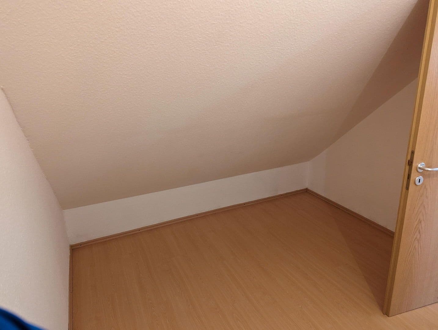 4 bedroom flat for sale, 135 m², Enkenbach-Alsenborn, Rhineland-Palatinate 4 bedroom flat for sale, 135 m², Enkenbach-Alsenborn, Rhineland-Palatinate