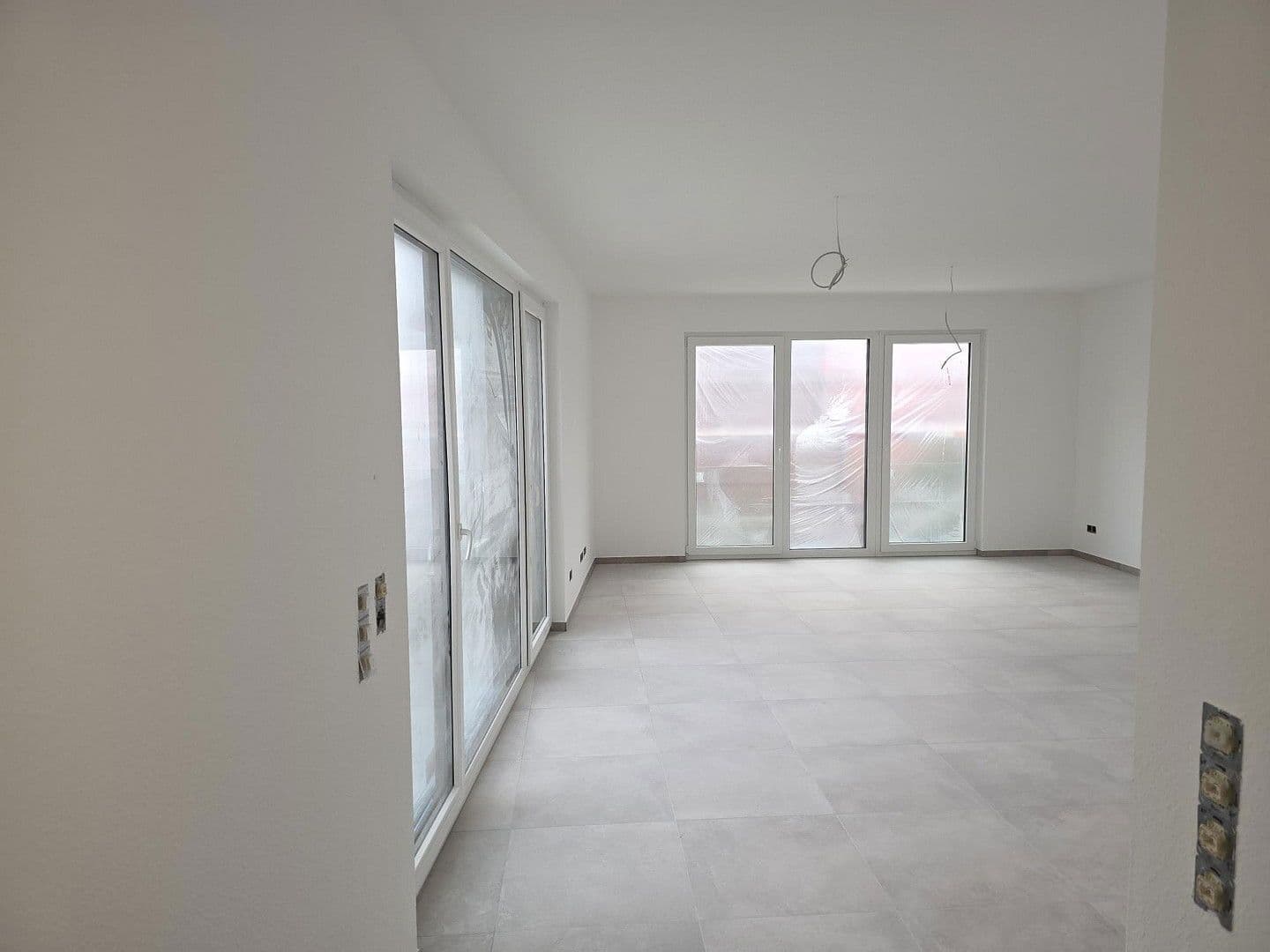 3 bedroom with open-plan kitchen flat to rent, 127 m², Eberstadt, Baden-Württemberg 3 bedroom with open-plan kitchen flat to rent, 127 m², Eberstadt, Baden-Württemberg