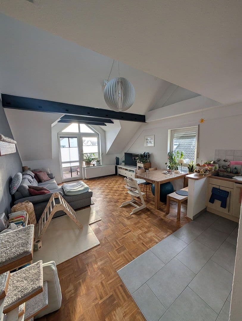 2 bedroom with open-plan kitchen flat for sale, 70 m², Mühlheim am Main, Hesse 2 bedroom with open-plan kitchen flat for sale, 70 m², Mühlheim am Main, Hesse