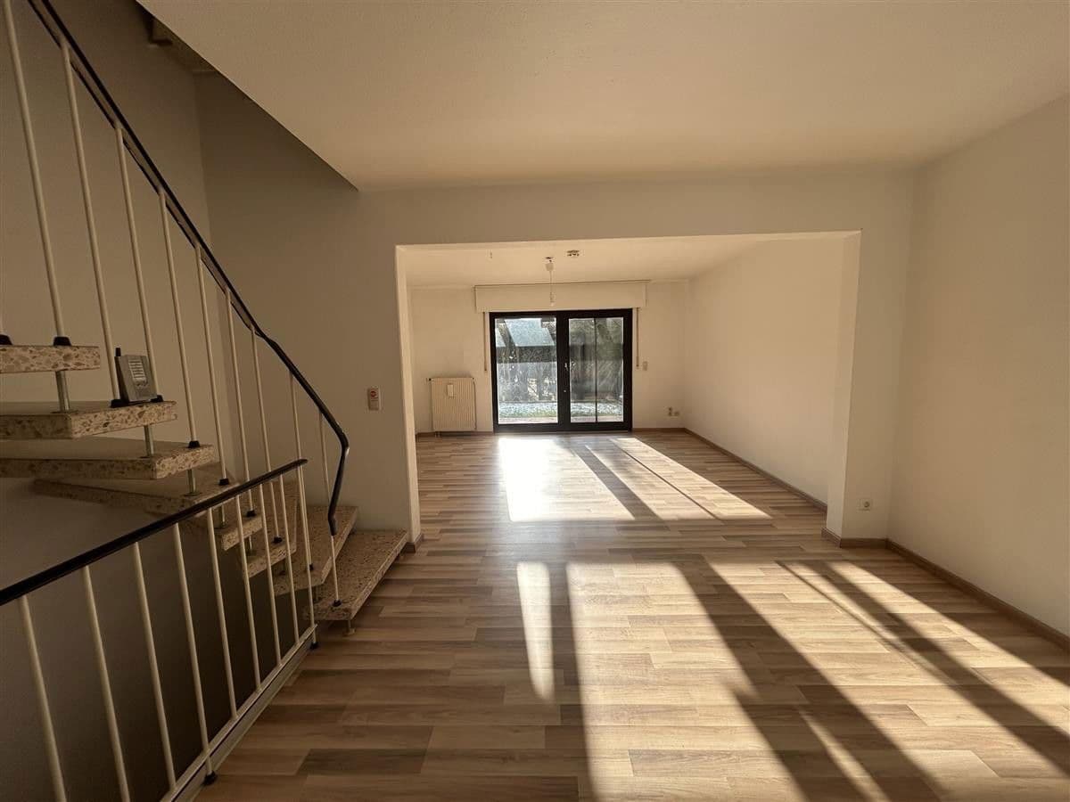 house to rent, 127 m², Hanau, Hesse house to rent, 127 m², Hanau, Hesse