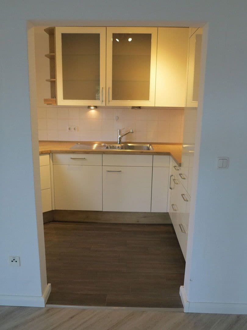 2 bedroom with open-plan kitchen flat for sale, 84 m², Hamburg, Hamburg 2 bedroom with open-plan kitchen flat for sale, 84 m², Hamburg, Hamburg