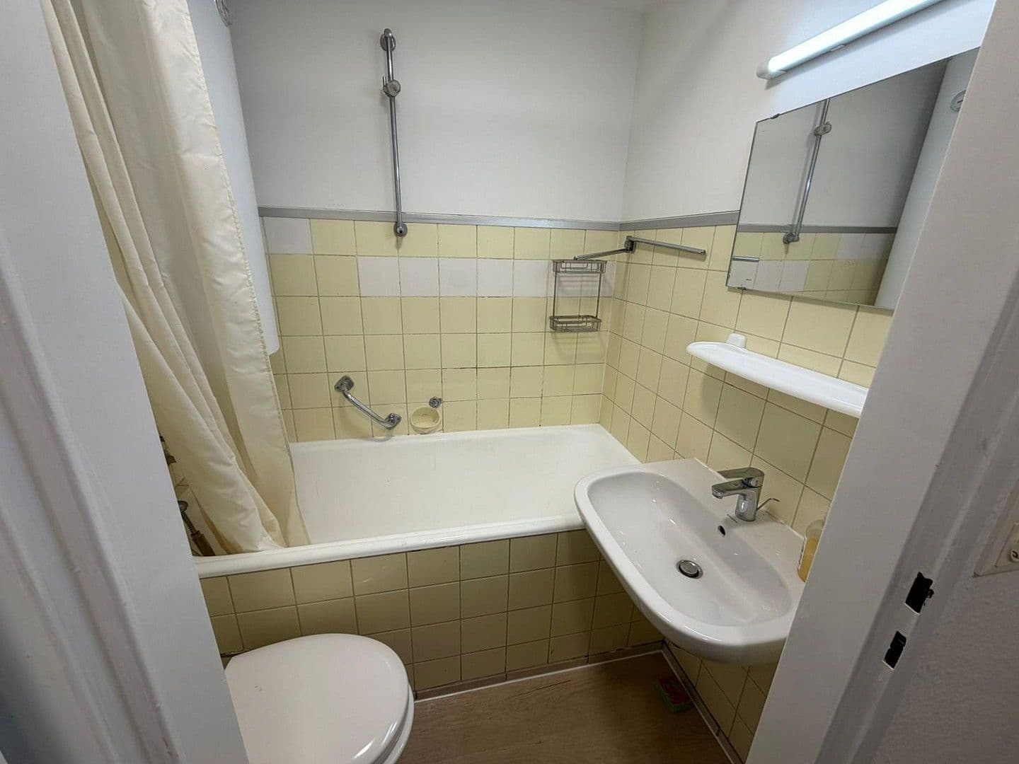 1 bedroom flat to rent, 26 m², Dompfaffstraße 144, Erlangen, Bavaria 1 bedroom flat to rent, 26 m², Dompfaffstraße 144, Erlangen, Bavaria