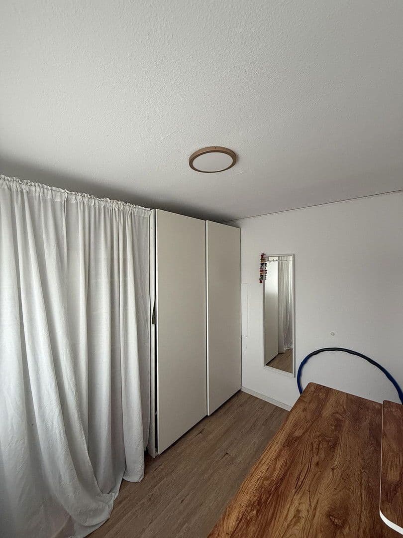 2 bedroom with open-plan kitchen flat to rent, 85 m², Körschstraße 49, Stuttgart-Plieningen, Baden-Württemberg 2 bedroom with open-plan kitchen flat to rent, 85 m², Körschstraße 49, Stuttgart-Plieningen, Baden-Württemberg