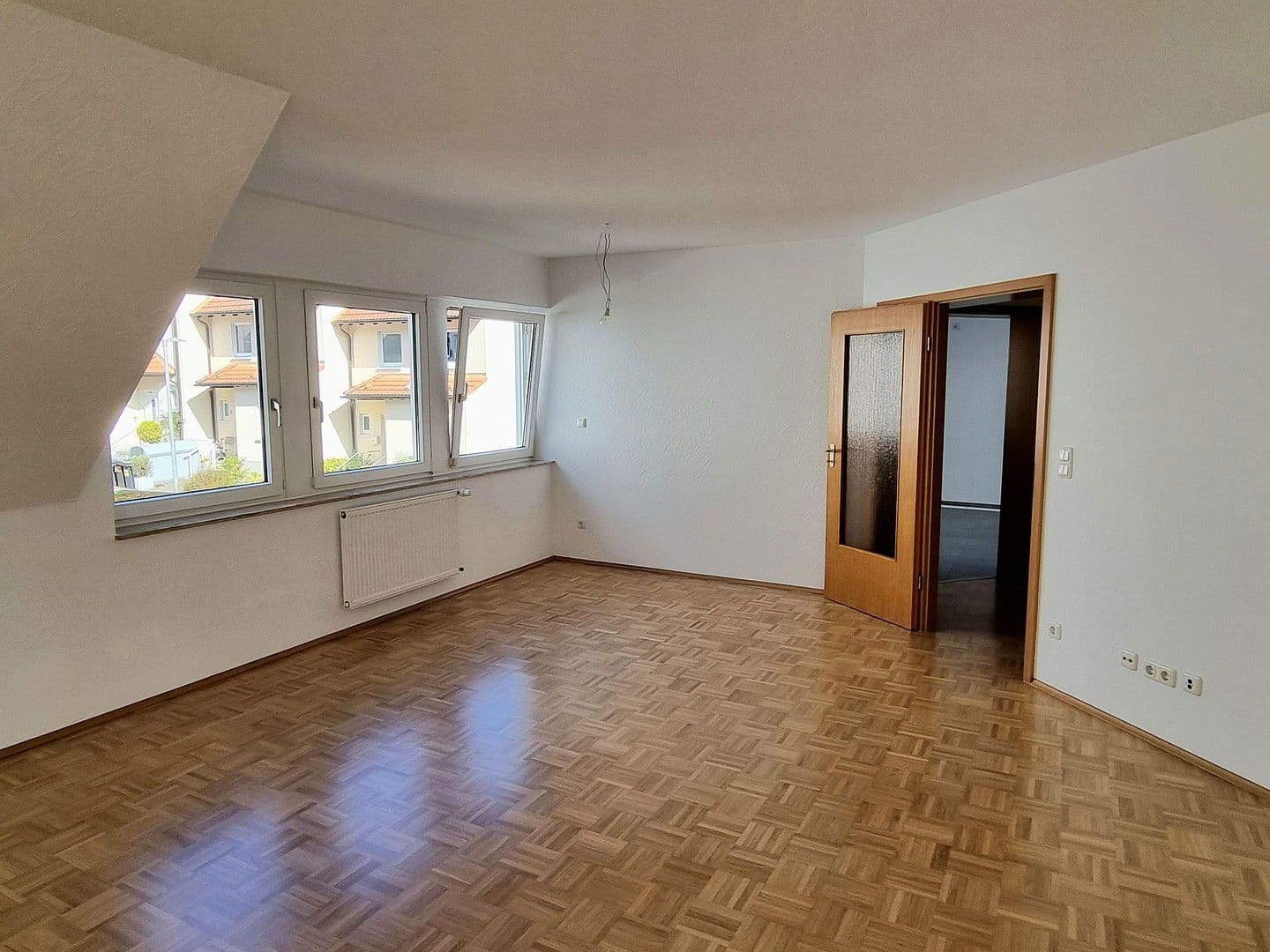 2 bedroom with open-plan kitchen flat to rent, 119 m², Bochum, North Rhine-Westphalia 2 bedroom with open-plan kitchen flat to rent, 119 m², Bochum, North Rhine-Westphalia