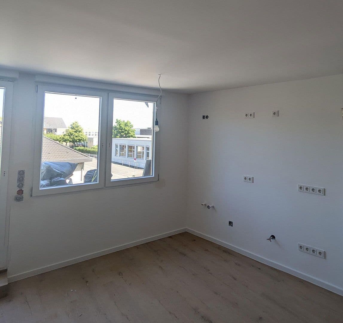 1 bedroom with open-plan kitchen flat to rent, 65 m², Ortshofstr. 38-40, Hürth, North Rhine-Westphalia 1 bedroom with open-plan kitchen flat to rent, 65 m², Ortshofstr. 38-40, Hürth, North Rhine-Westphalia