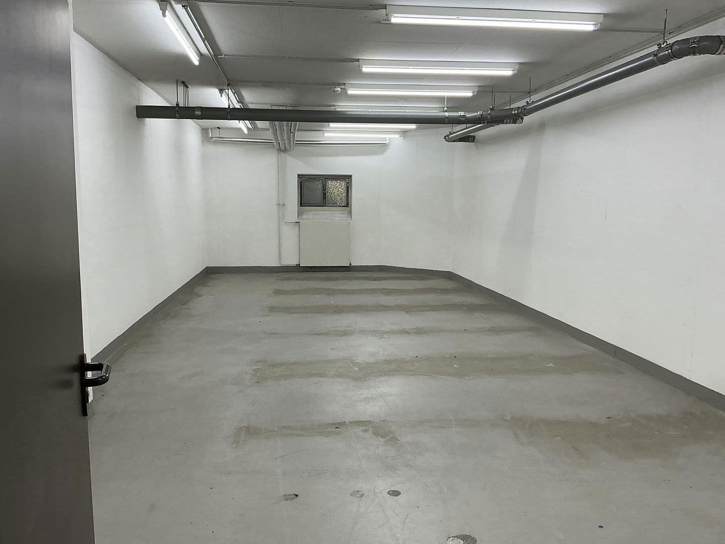 non-residential property to rent, 1 m², Theodor Heuss Strasse 1, Siegburg, North Rhine-Westphalia non-residential property to rent, 1 m², Theodor Heuss Strasse 1, Siegburg, North Rhine-Westphalia