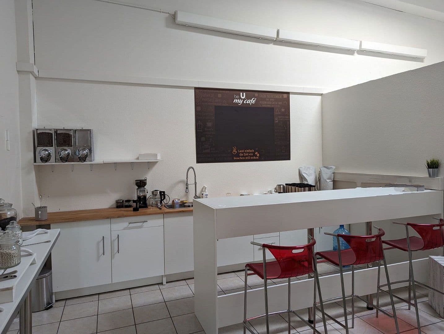 non-residential property to rent, 473 m², Wesseling, North Rhine-Westphalia non-residential property to rent, 473 m², Wesseling, North Rhine-Westphalia