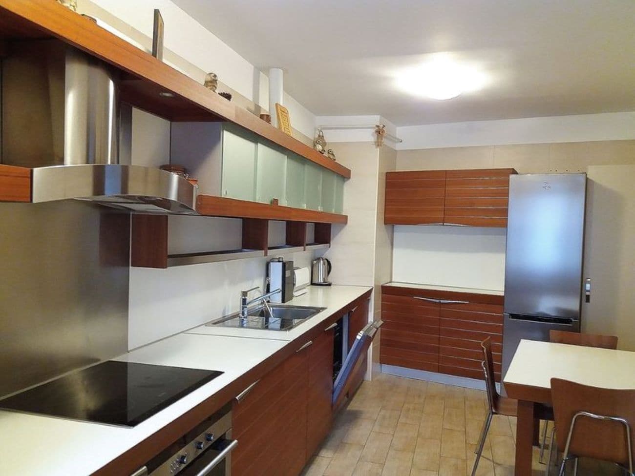 2 bedroom flat to rent, 73 m², U Zeměpisného ústavu, Prague, Prague 2 bedroom flat to rent, 73 m², U Zeměpisného ústavu, Prague, Prague