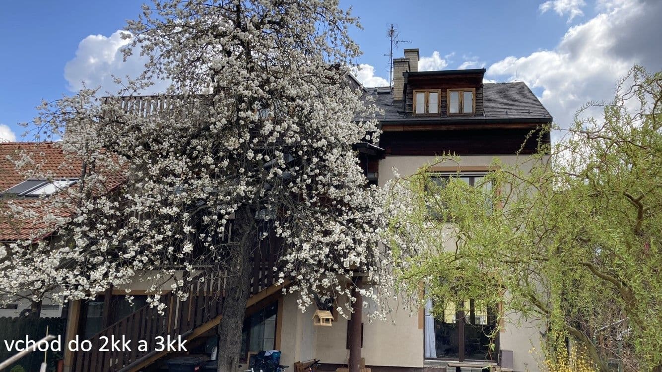 2 bedroom with open-plan kitchen flat for sale, 140 m², Rastislavova, Staré Město, Zlínský Region 2 bedroom with open-plan kitchen flat for sale, 140 m², Rastislavova, Staré Město, Zlínský Region