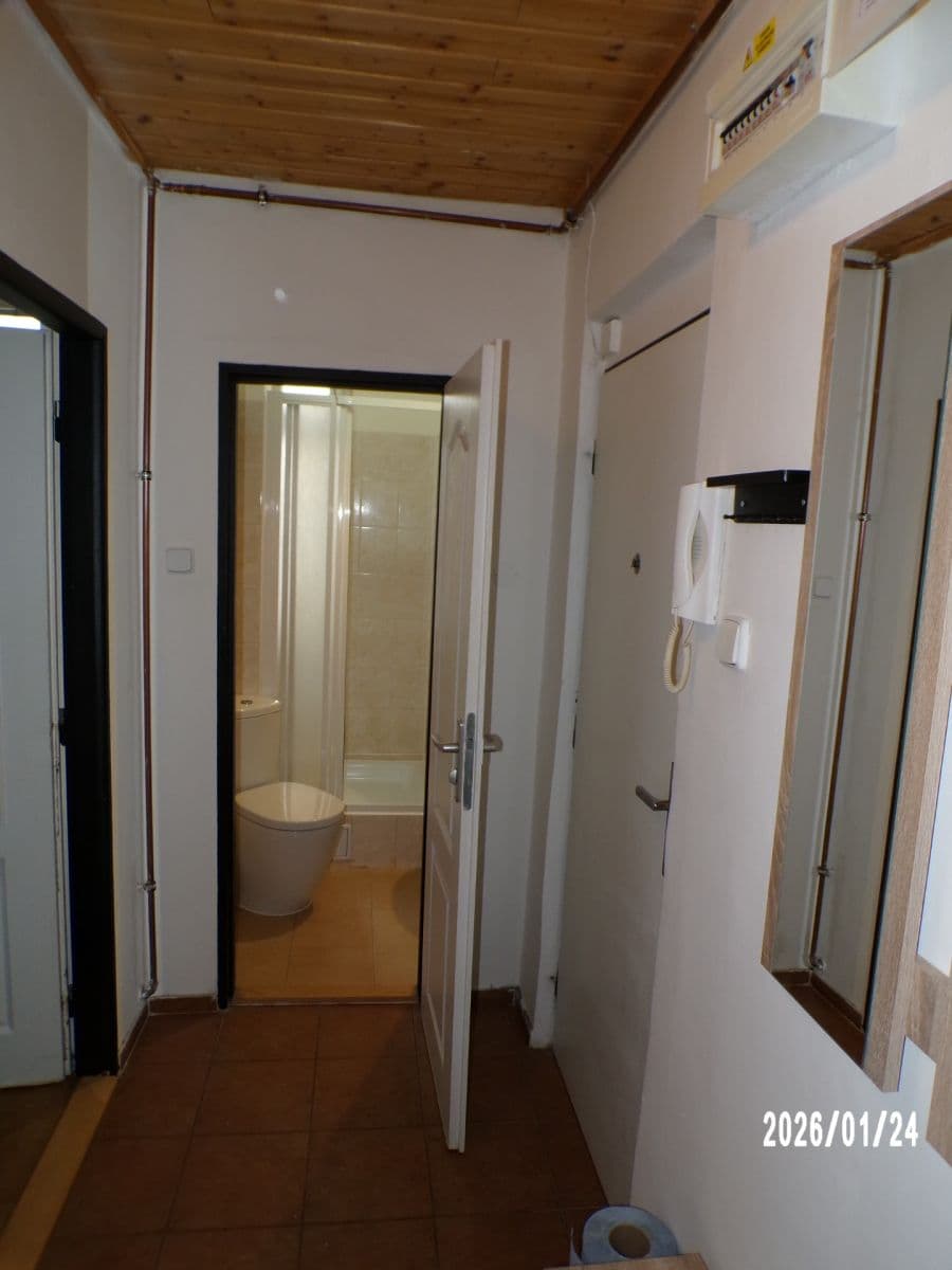 1 bedroom flat to rent, 40 m², Českomoravská, Prague, Prague 1 bedroom flat to rent, 40 m², Českomoravská, Prague, Prague