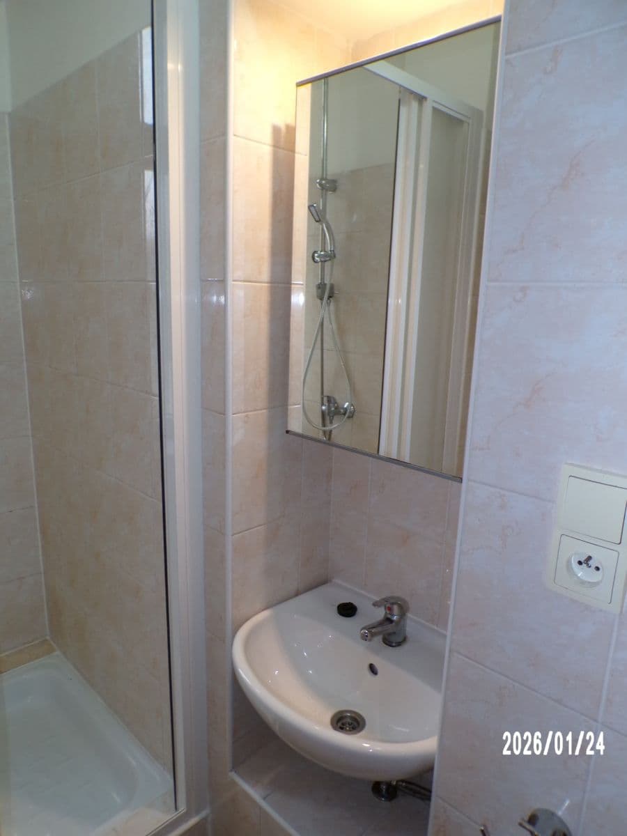 1 bedroom flat to rent, 40 m², Českomoravská, Prague, Prague 1 bedroom flat to rent, 40 m², Českomoravská, Prague, Prague