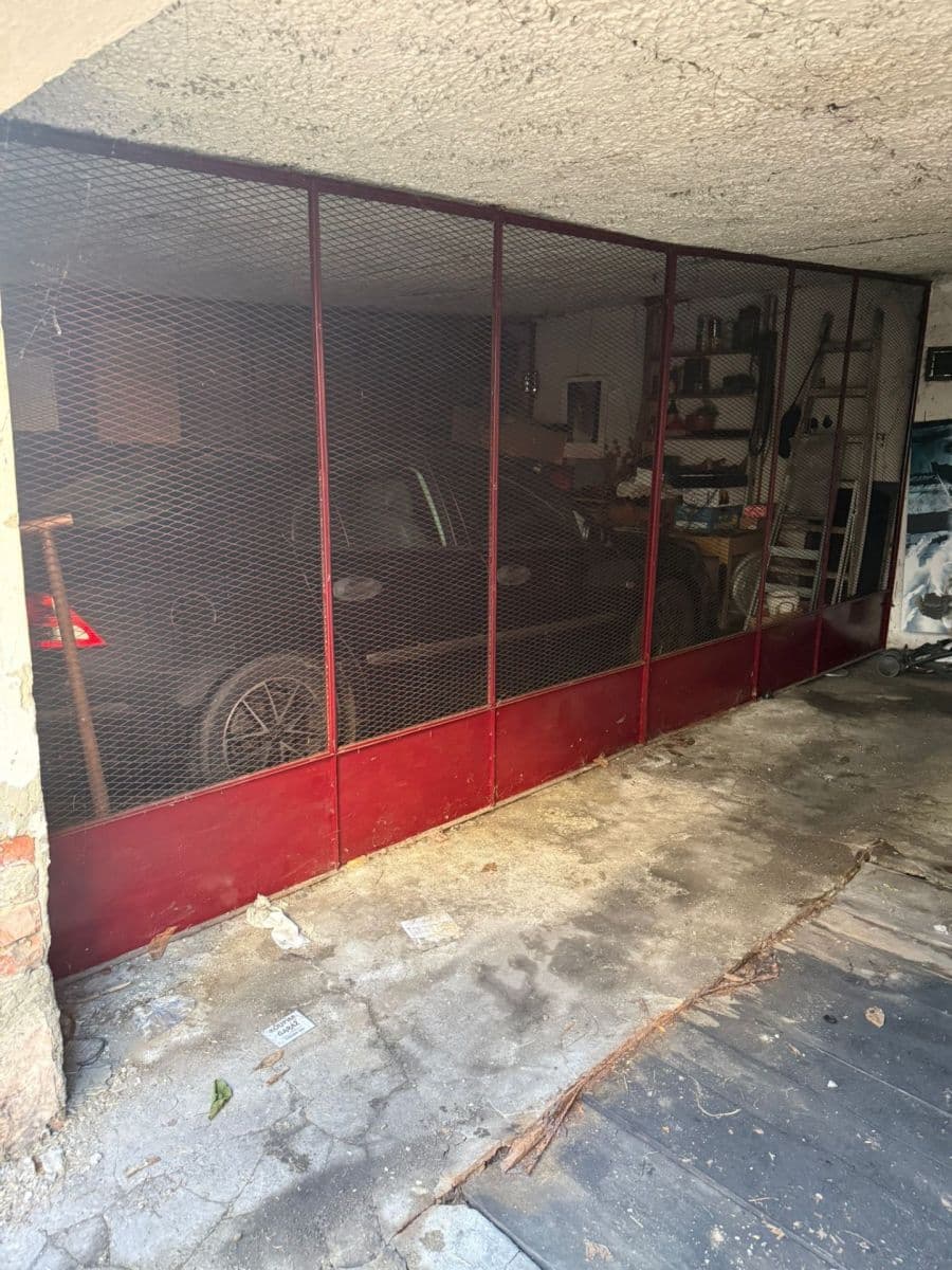 garage to rent, 20 m², Sokolská třída, Ostrava, Moravskoslezský Region garage to rent, 20 m², Sokolská třída, Ostrava, Moravskoslezský Region