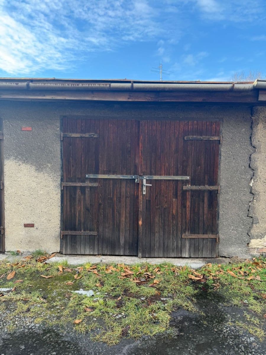 garage to rent, 20 m², Sokolská třída, Ostrava, Moravskoslezský Region garage to rent, 20 m², Sokolská třída, Ostrava, Moravskoslezský Region