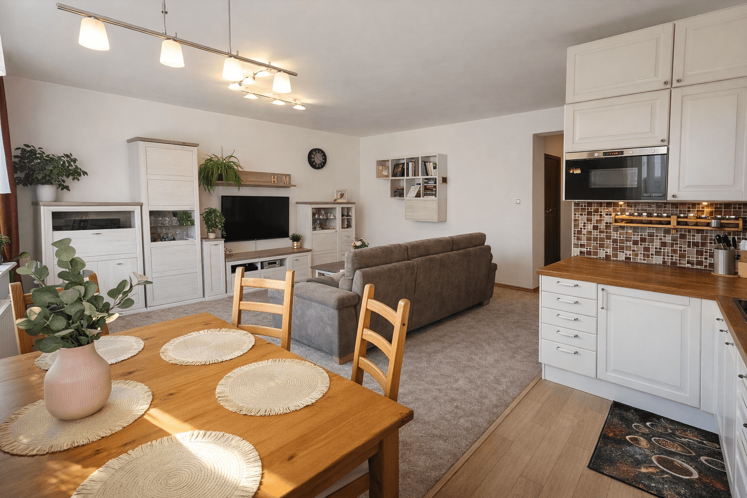 2 bedroom with open-plan kitchen flat for sale, 70 m², Högrova, Brno, Jihomoravský Region 2 bedroom with open-plan kitchen flat for sale, 70 m², Högrova, Brno, Jihomoravský Region