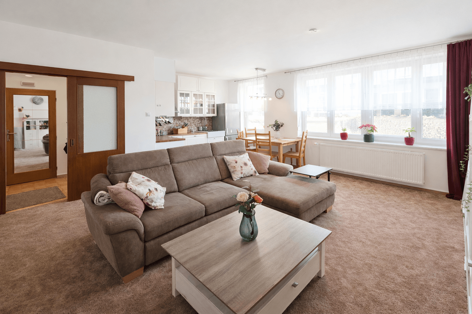 2 bedroom with open-plan kitchen flat for sale, 70 m², Högrova, Brno, Jihomoravský Region 2 bedroom with open-plan kitchen flat for sale, 70 m², Högrova, Brno, Jihomoravský Region