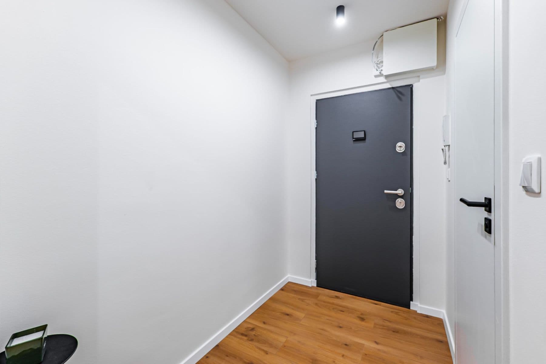 1 bedroom with open-plan kitchen flat for sale, 44 m², Ciolkovského, Prague, Prague 1 bedroom with open-plan kitchen flat for sale, 44 m², Ciolkovského, Prague, Prague