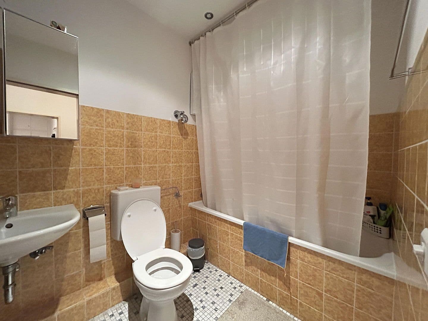 3 bedroom flat to rent, 80 m², Otto-Brenner-Straße 142, Bielefeld, North Rhine-Westphalia 3 bedroom flat to rent, 80 m², Otto-Brenner-Straße 142, Bielefeld, North Rhine-Westphalia