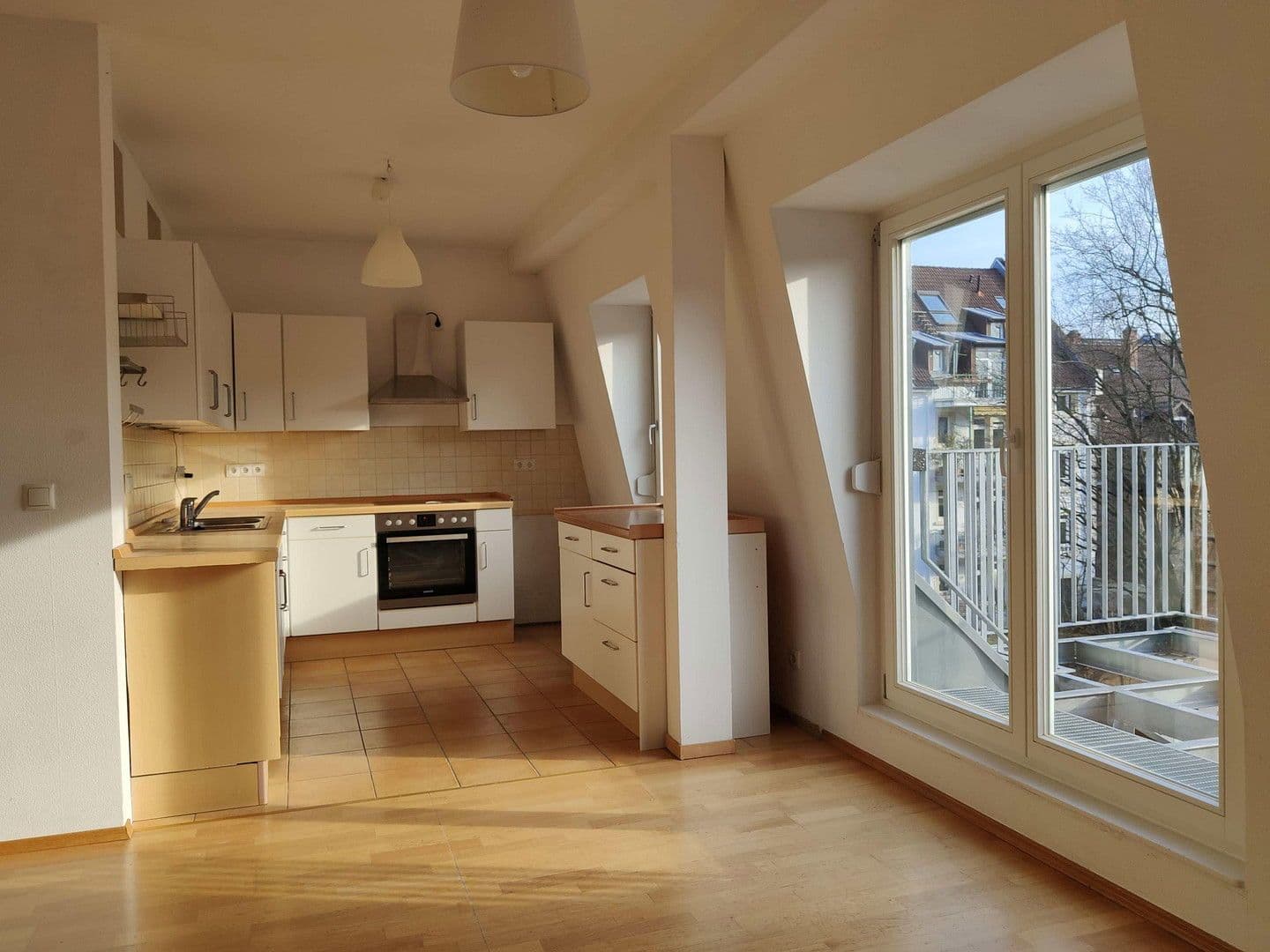 4 bedroom flat to rent, 114 m², Karlsruhe, Baden-Württemberg 4 bedroom flat to rent, 114 m², Karlsruhe, Baden-Württemberg