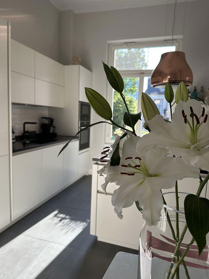 4 bedroom flat to rent, 160 m², Frankfurt, Hesse 4 bedroom flat to rent, 160 m², Frankfurt, Hesse