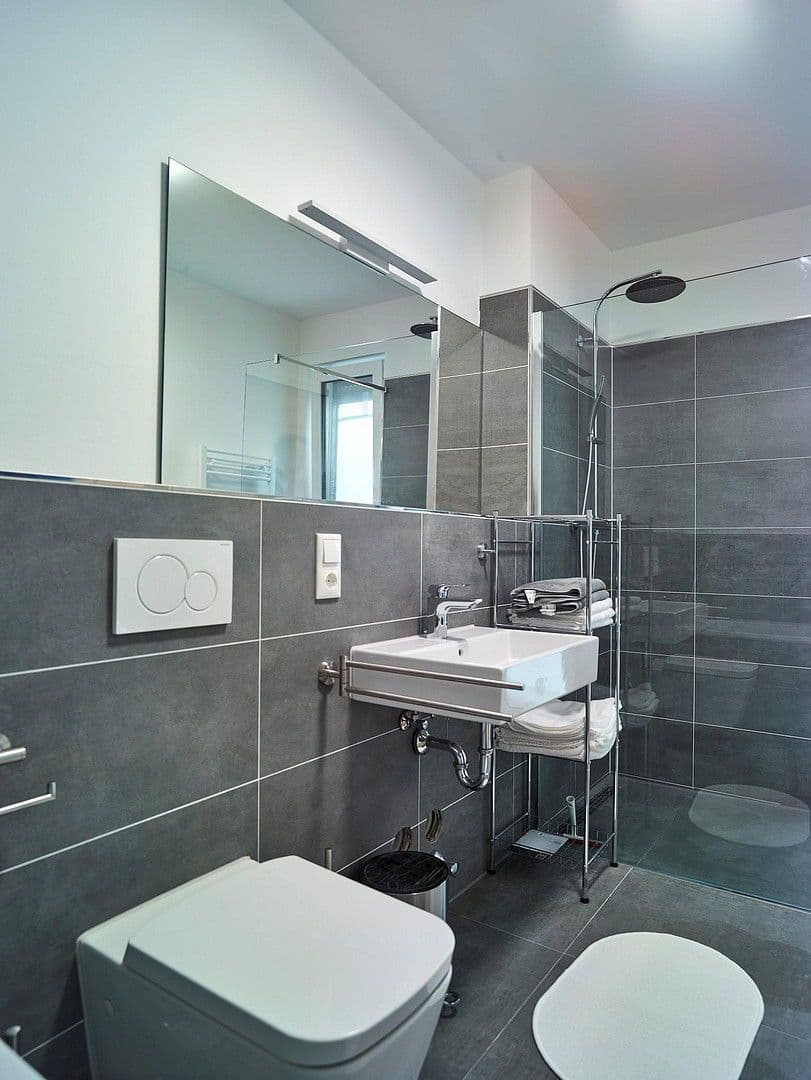 3 bedroom flat to rent, 103 m², Moltkestr. 118, Köln, North Rhine-Westphalia 3 bedroom flat to rent, 103 m², Moltkestr. 118, Köln, North Rhine-Westphalia