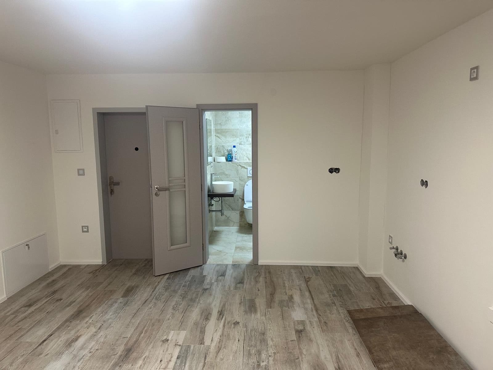 2 bedroom with open-plan kitchen flat for sale, 68 m², Letecká, Libčice nad Vltavou, Středočeský Region 2 bedroom with open-plan kitchen flat for sale, 68 m², Letecká, Libčice nad Vltavou, Středočeský Region