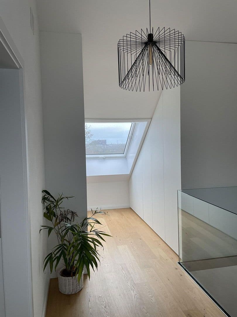 6 bedroom flat to rent, 226 m², Renningen, Baden-Württemberg 6 bedroom flat to rent, 226 m², Renningen, Baden-Württemberg