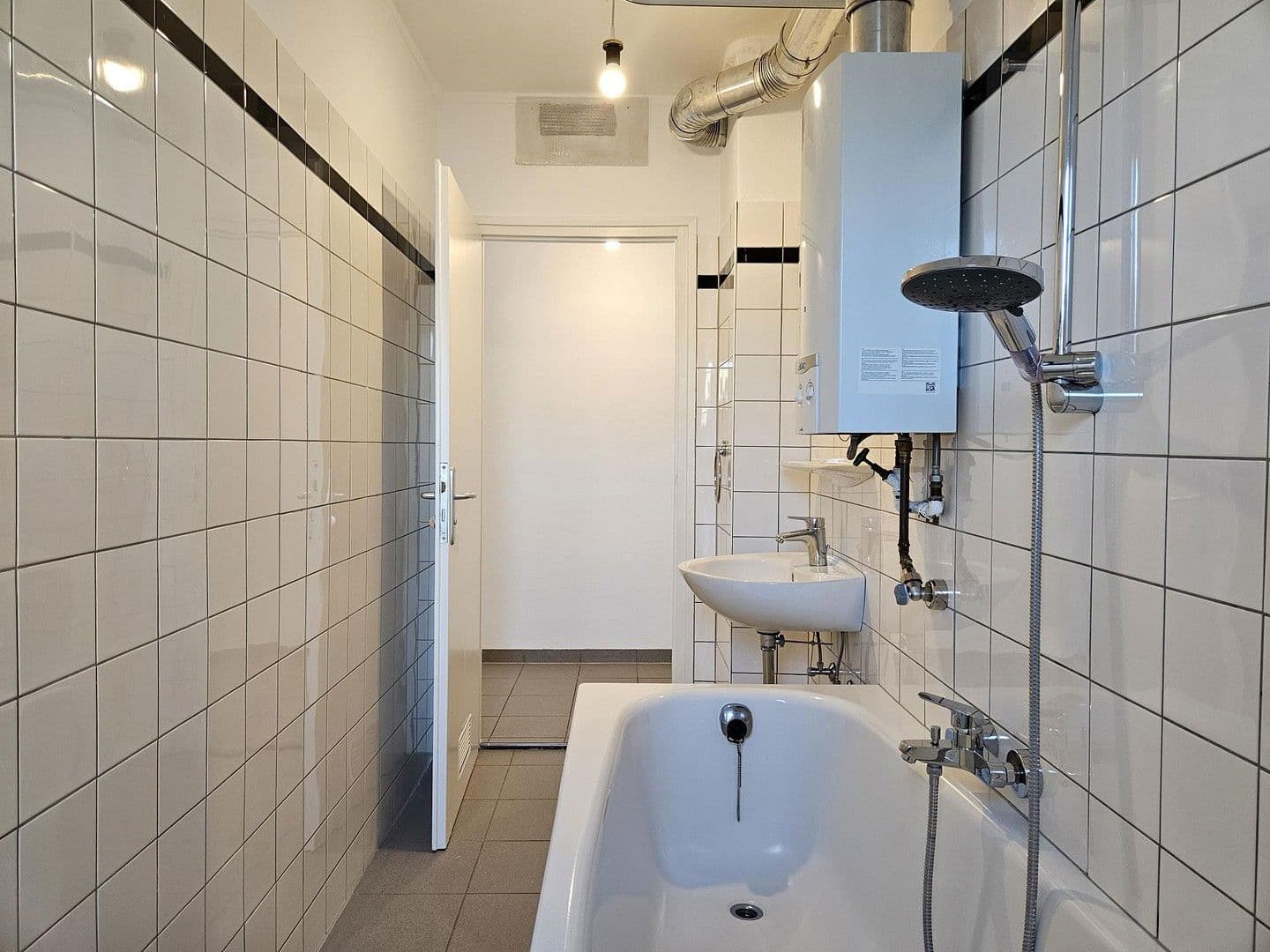 3 bedroom flat to rent, 69 m², Paul-Heyse-Straße 19, München, Bavaria 3 bedroom flat to rent, 69 m², Paul-Heyse-Straße 19, München, Bavaria