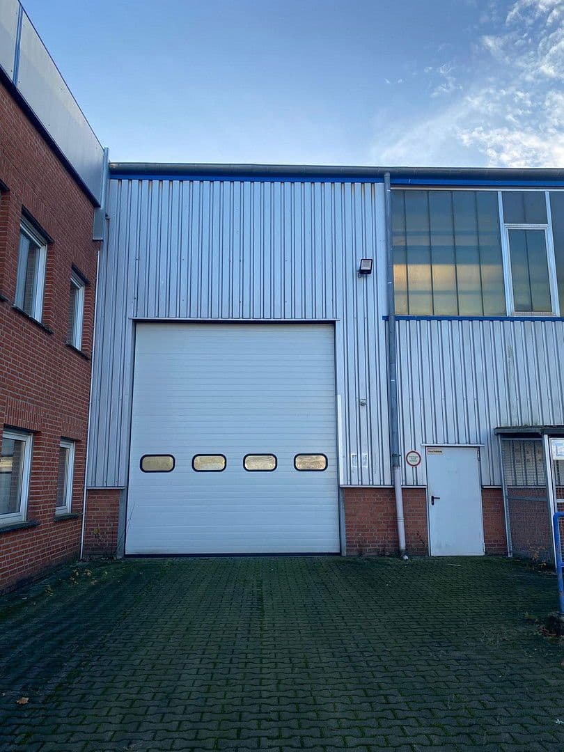 non-residential property to rent, 472 m², Daimlerstraße 5-8, Hörstel, North Rhine-Westphalia non-residential property to rent, 472 m², Daimlerstraße 5-8, Hörstel, North Rhine-Westphalia