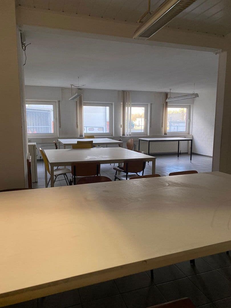 non-residential property to rent, 472 m², Daimlerstraße 5-8, Hörstel, North Rhine-Westphalia non-residential property to rent, 472 m², Daimlerstraße 5-8, Hörstel, North Rhine-Westphalia