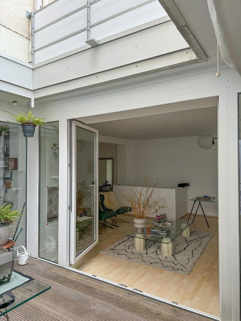 4 bedroom flat to rent, 166 m², Grafenberger Allee 91, Düsseldorf, North Rhine-Westphalia 4 bedroom flat to rent, 166 m², Grafenberger Allee 91, Düsseldorf, North Rhine-Westphalia