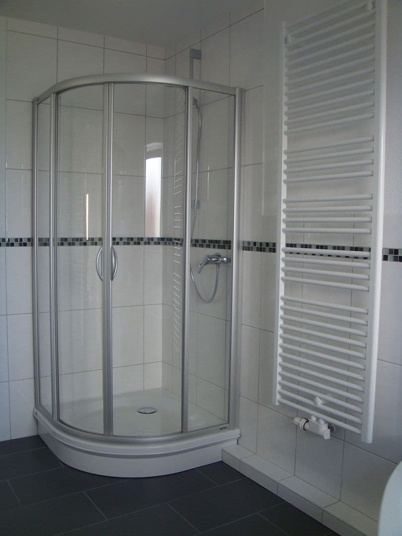 2 bedroom with open-plan kitchen flat to rent, 98 m², Erzhausen, Hesse 2 bedroom with open-plan kitchen flat to rent, 98 m², Erzhausen, Hesse