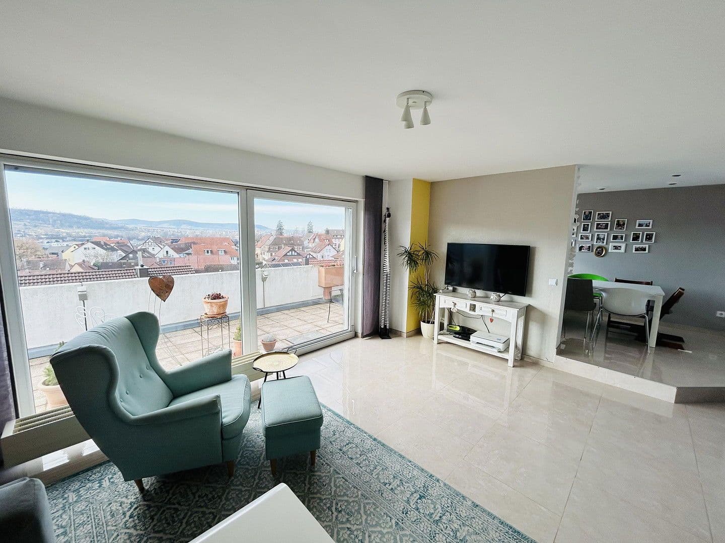 3 bedroom with open-plan kitchen flat for sale, 109 m², Remshalden, Baden-Württemberg 3 bedroom with open-plan kitchen flat for sale, 109 m², Remshalden, Baden-Württemberg