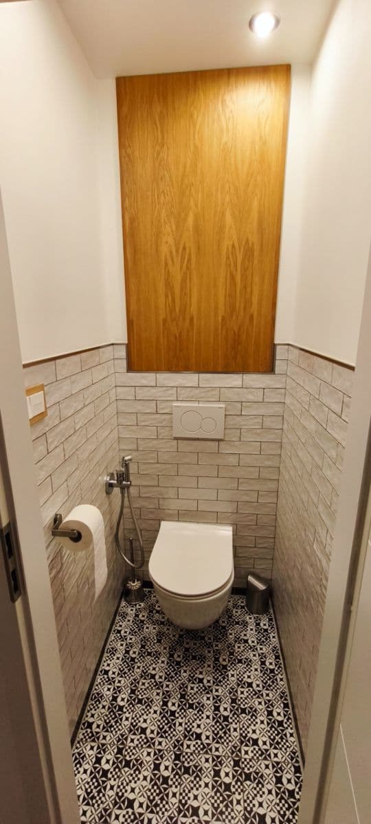 2 bedroom with open-plan kitchen flat to rent, 72 m², U Vlečky, Prague, Prague 2 bedroom with open-plan kitchen flat to rent, 72 m², U Vlečky, Prague, Prague