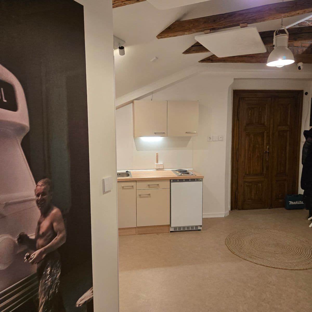 1 bedroom flat to rent, 38 m², Janáčkovo nábřeží, Prague, Prague 1 bedroom flat to rent, 38 m², Janáčkovo nábřeží, Prague, Prague