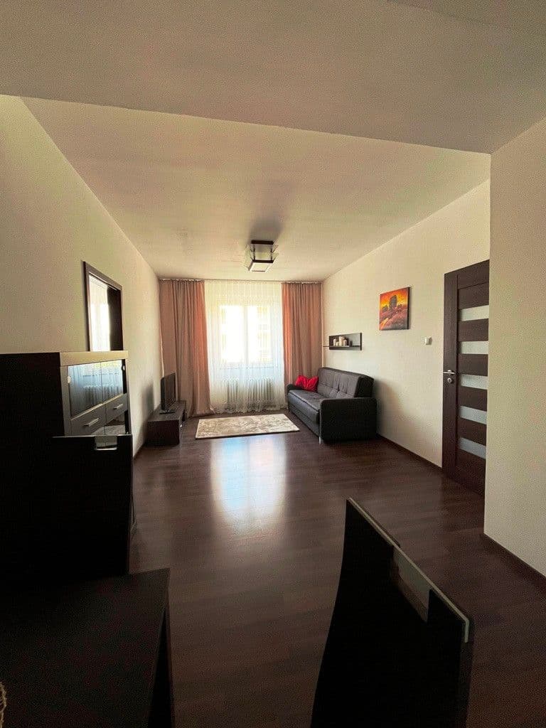 2 bedroom flat to rent, 54 m², Hartigova, Prague, Prague 2 bedroom flat to rent, 54 m², Hartigova, Prague, Prague