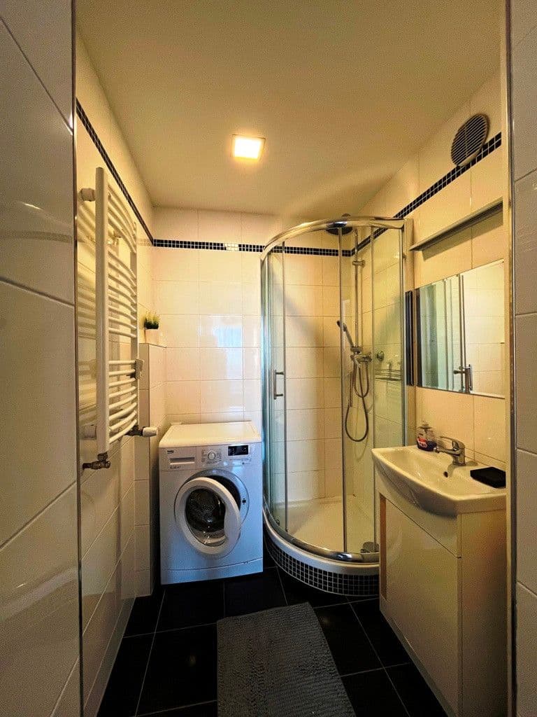 2 bedroom flat to rent, 54 m², Hartigova, Prague, Prague 2 bedroom flat to rent, 54 m², Hartigova, Prague, Prague