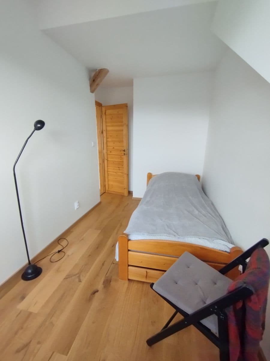 1 bedroom with open-plan kitchen flat to rent, 95 m², U Dráhy, Plzeň, Plzeňský Region 1 bedroom with open-plan kitchen flat to rent, 95 m², U Dráhy, Plzeň, Plzeňský Region