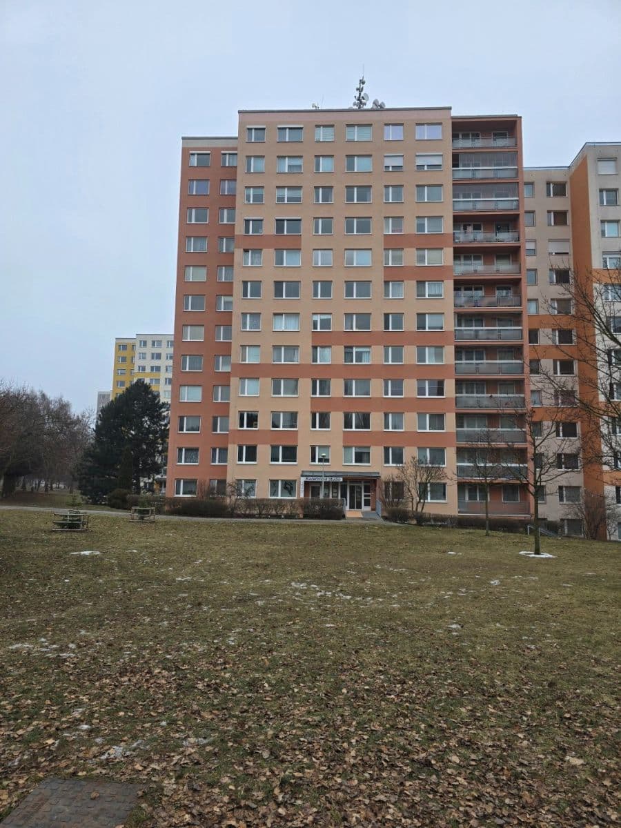 1 bedroom with open-plan kitchen flat to rent, 43 m², Ciolkovského, Prague, Prague 1 bedroom with open-plan kitchen flat to rent, 43 m², Ciolkovského, Prague, Prague