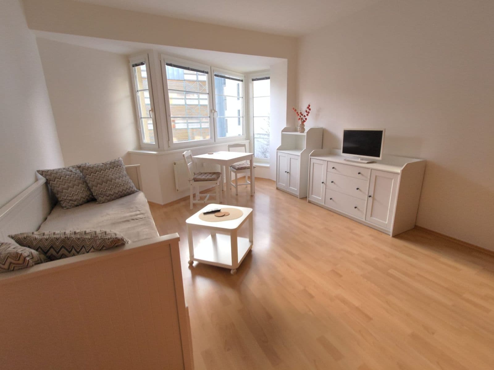 Studio flat to rent, 35 m², Jeronýmova, Liberec, Liberecký Region Studio flat to rent, 35 m², Jeronýmova, Liberec, Liberecký Region