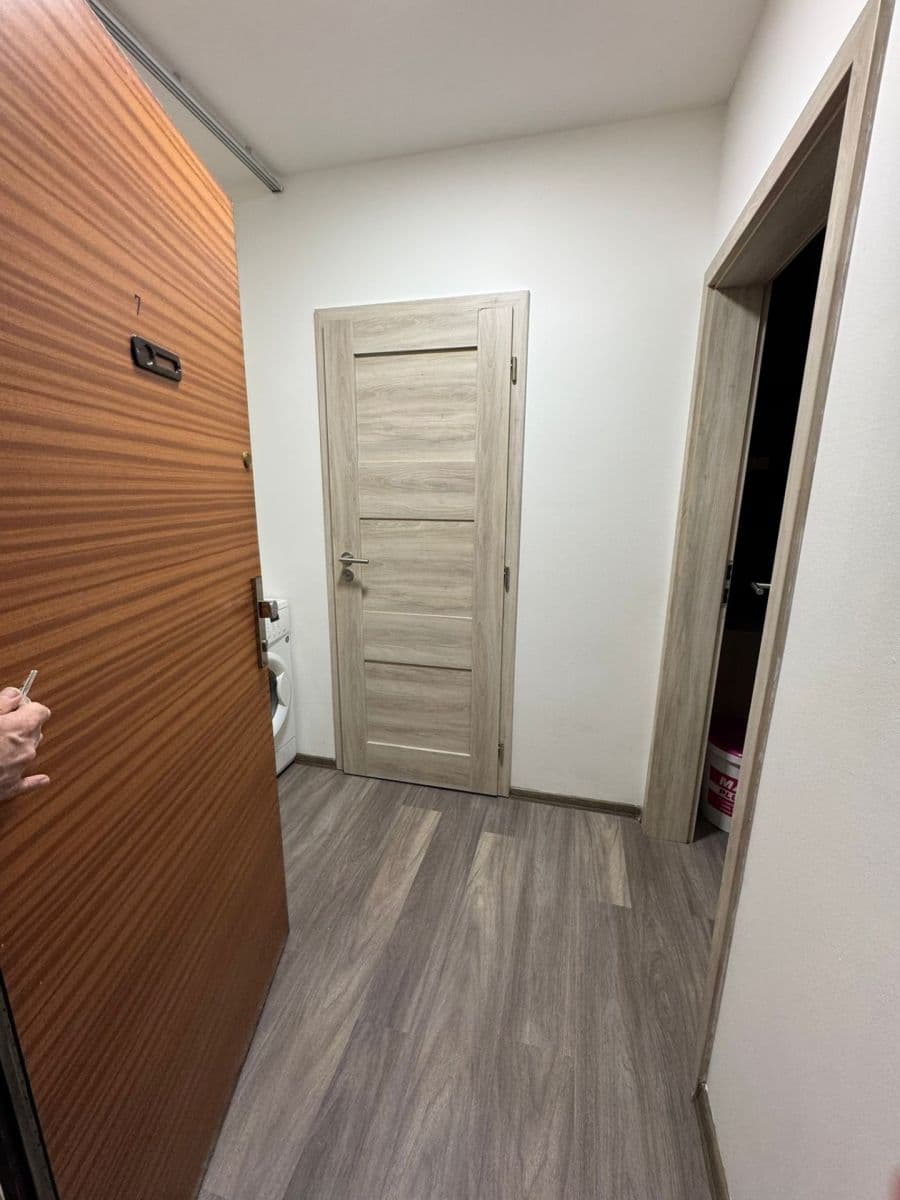 Studio flat to rent, 29 m², Mikulova, Prague, Prague Studio flat to rent, 29 m², Mikulova, Prague, Prague