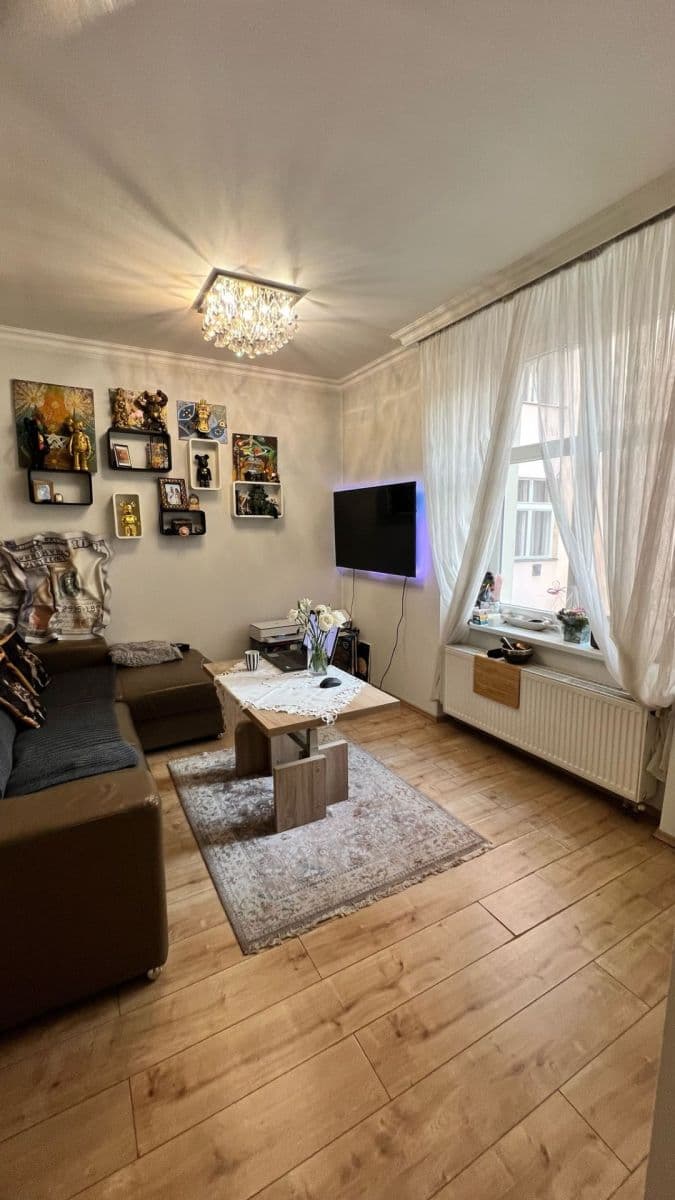 1 bedroom with open-plan kitchen flat to rent, 50 m², Rejskova, Prague, Prague 1 bedroom with open-plan kitchen flat to rent, 50 m², Rejskova, Prague, Prague