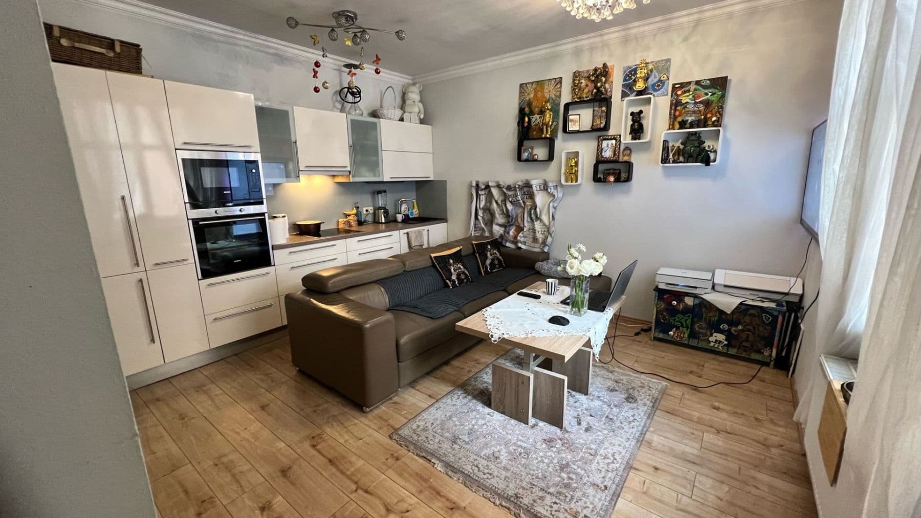 1 bedroom with open-plan kitchen flat to rent, 50 m², Rejskova, Prague, Prague 1 bedroom with open-plan kitchen flat to rent, 50 m², Rejskova, Prague, Prague