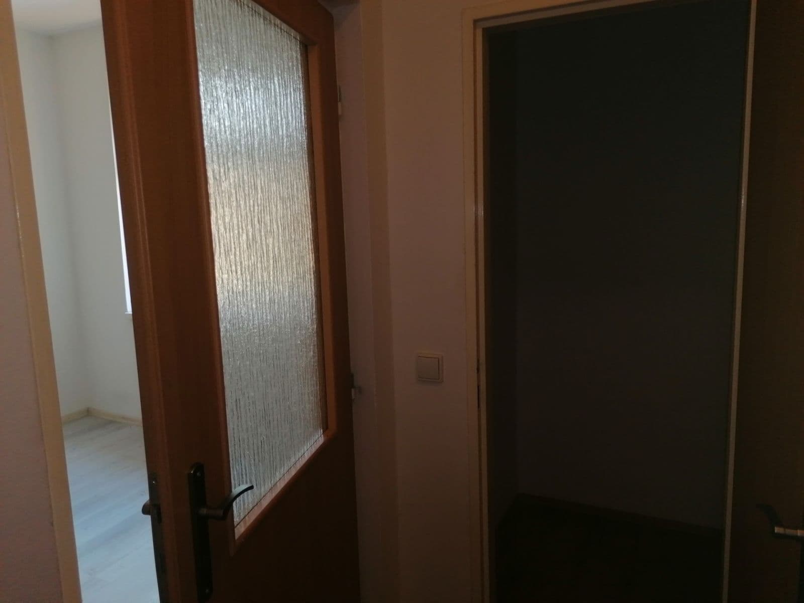 1 bedroom with open-plan kitchen flat to rent, 37 m², Plzeňská, Beroun, Středočeský Region 1 bedroom with open-plan kitchen flat to rent, 37 m², Plzeňská, Beroun, Středočeský Region