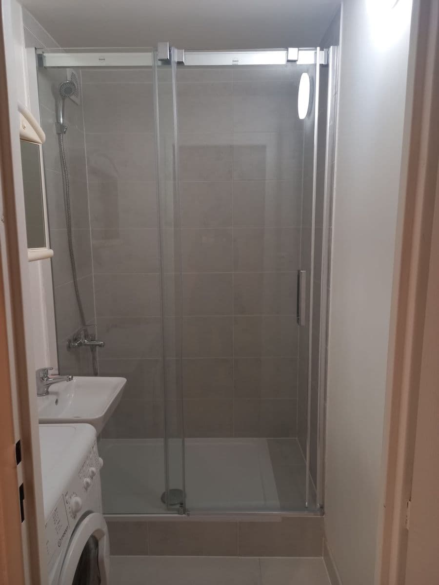 1 bedroom with open-plan kitchen flat to rent, 45 m², V Malém háji, Odolena Voda, Středočeský Region 1 bedroom with open-plan kitchen flat to rent, 45 m², V Malém háji, Odolena Voda, Středočeský Region