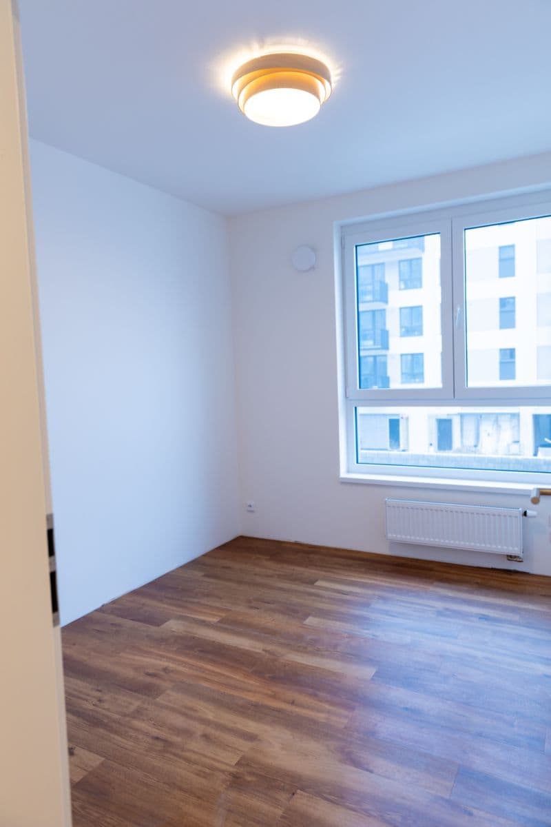 1 bedroom with open-plan kitchen flat to rent, 40 m², Nádražní, Kralupy nad Vltavou, Středočeský Region 1 bedroom with open-plan kitchen flat to rent, 40 m², Nádražní, Kralupy nad Vltavou, Středočeský Region