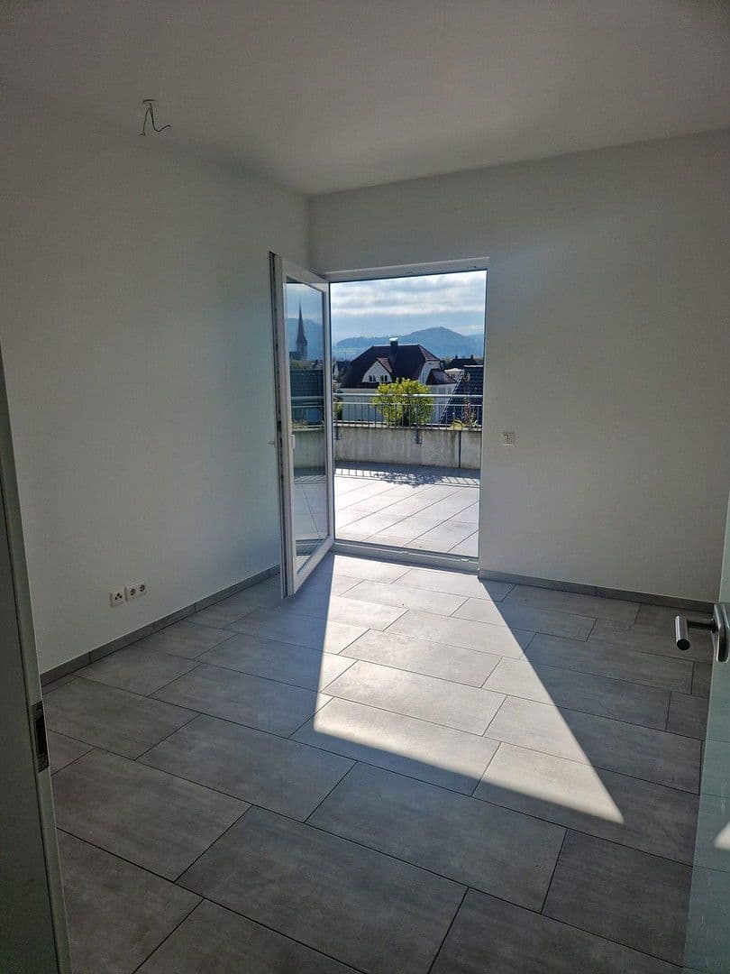 4 bedroom flat to rent, 155 m², Grenzach-Wyhlen, Baden-Württemberg 4 bedroom flat to rent, 155 m², Grenzach-Wyhlen, Baden-Württemberg