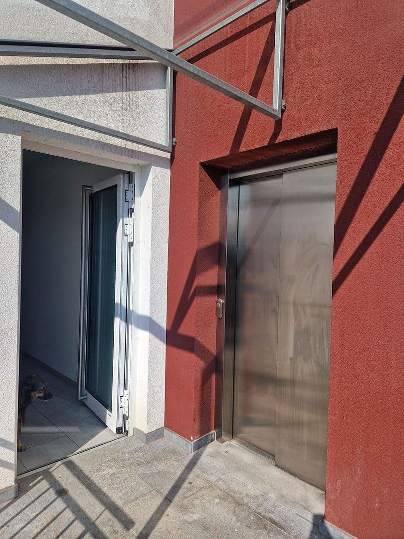 4 bedroom flat to rent, 155 m², Grenzach-Wyhlen, Baden-Württemberg 4 bedroom flat to rent, 155 m², Grenzach-Wyhlen, Baden-Württemberg