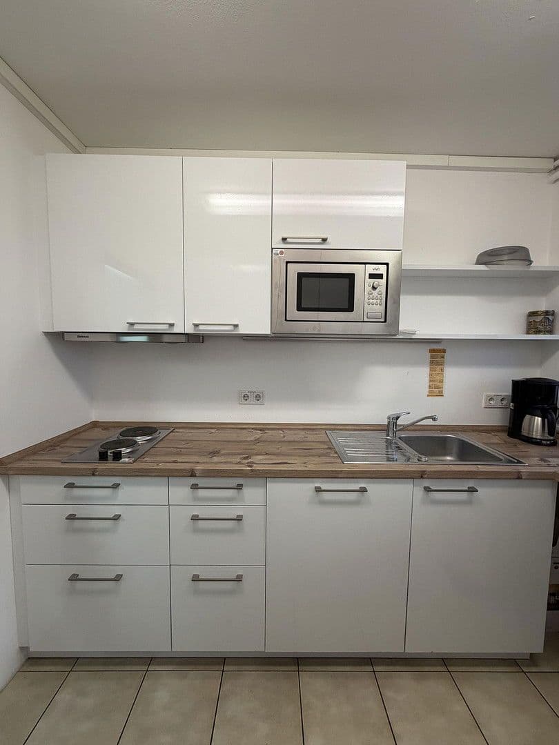 non-residential property to rent, 1,500 m², Alsbach-Hähnlein, Hesse non-residential property to rent, 1,500 m², Alsbach-Hähnlein, Hesse