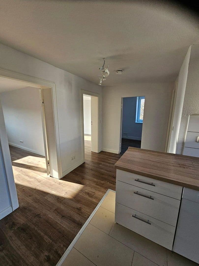 1 bedroom with open-plan kitchen flat to rent, 66 m², Danziger Str. 28, Altenholz, Schleswig-Holstein 1 bedroom with open-plan kitchen flat to rent, 66 m², Danziger Str. 28, Altenholz, Schleswig-Holstein