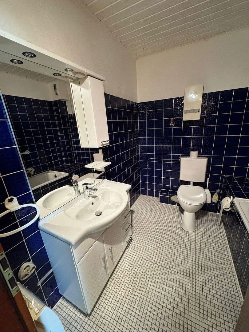 1 bedroom with open-plan kitchen flat to rent, 78 m², Heißener Straße 88, Mülheim an der Ruhr, North Rhine-Westphalia 1 bedroom with open-plan kitchen flat to rent, 78 m², Heißener Straße 88, Mülheim an der Ruhr, North Rhine-Westphalia